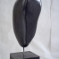PIERRE DE NUIT Acheiropoïete n°8 sur socle, technique : pierre silice, cire, H : 36 cm
